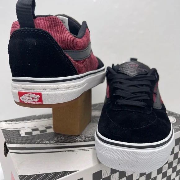 Vans WMNS Kyle Walker
Corduroy Tie-Dye/Black/White Sneakers 
VN0A5JIEX4C - Picture 8 of 16